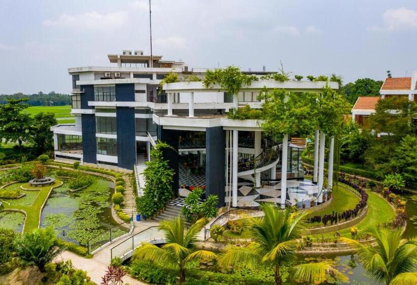 Water Garden Resort & Spa