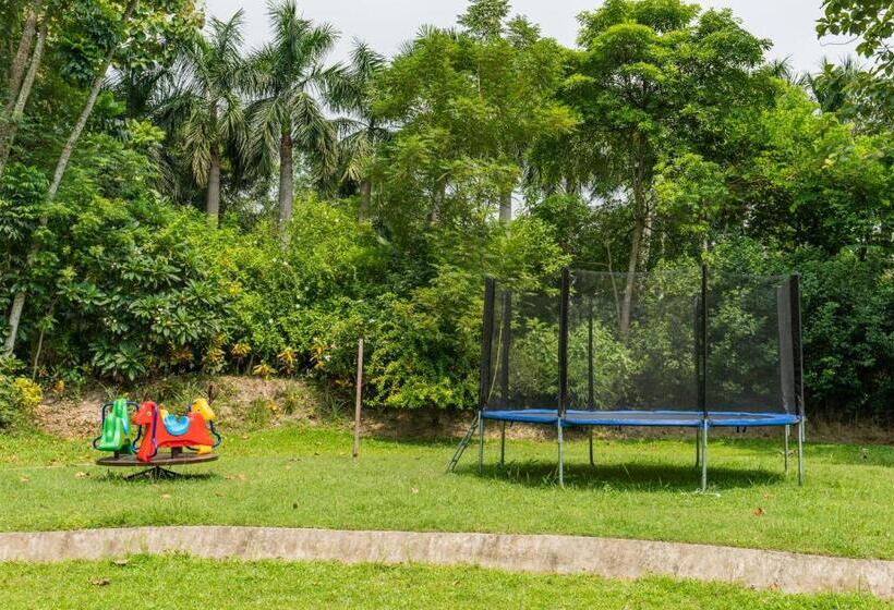 Water Garden Resort & Spa