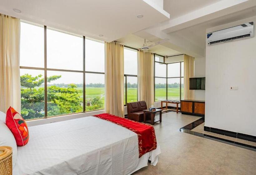 Water Garden Resort & Spa