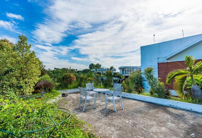 Water Garden Resort & Spa