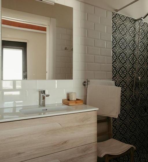 تختخواب و صبحانه Casa Victoire Ayamonte