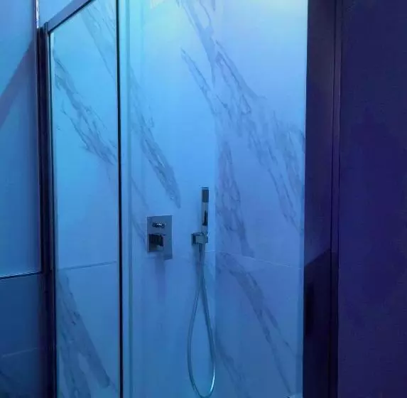 تختخواب و صبحانه Navona Central Relais