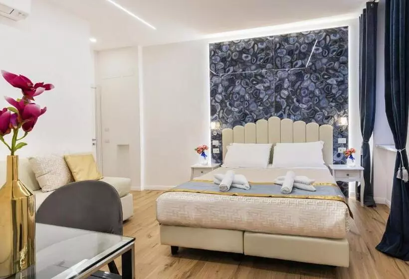 تختخواب و صبحانه Navona Central Relais