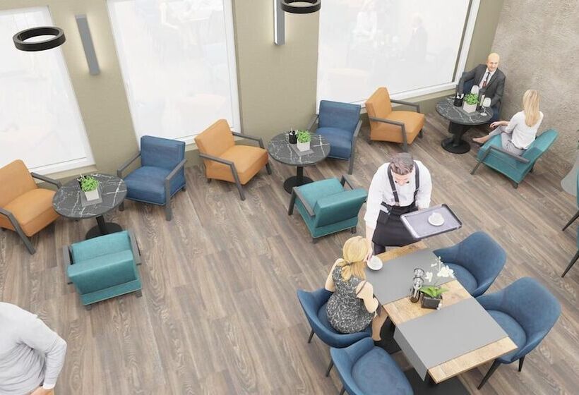 Central Hotel & Lounge Adult Only