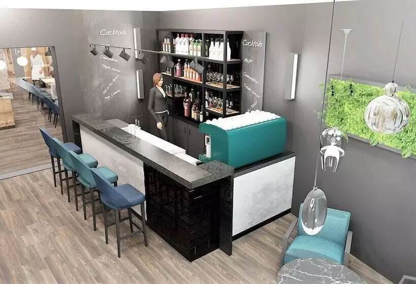 Central Hotel & Lounge Adult Only