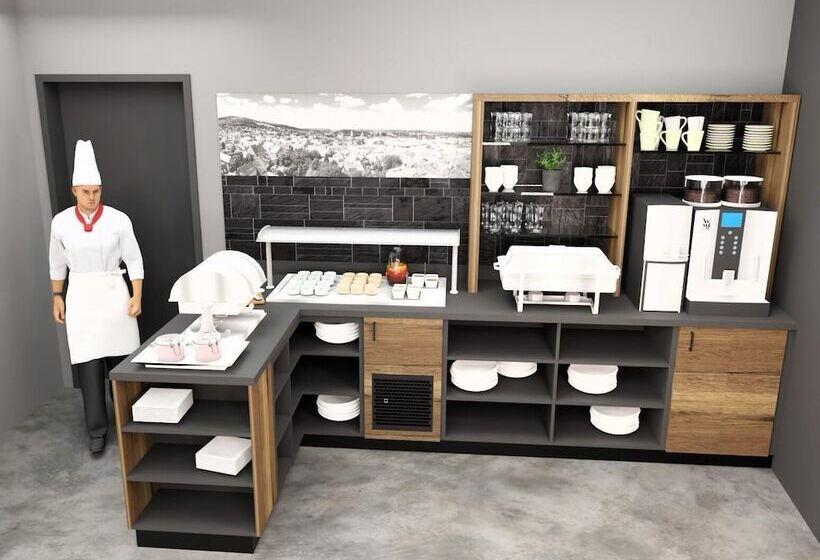 Central Hotel & Lounge Adult Only