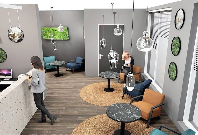 Central Hotel & Lounge Adult Only