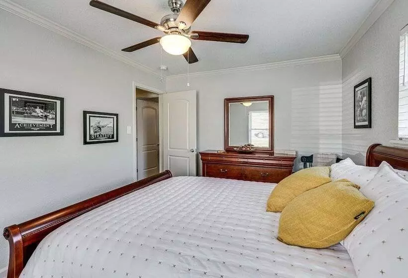 Charming Hot Springs Home Near Lake Hamilton!