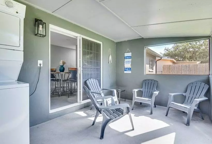 Cocoa Home W/ Large Yard: 3 Mi To Indian River!