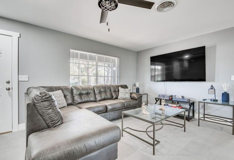 Cocoa Home W/ Large Yard: 3 Mi To Indian River!