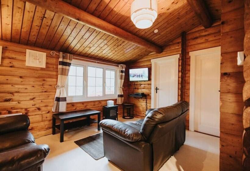 Cozy Hideway In Rural Mid Wales