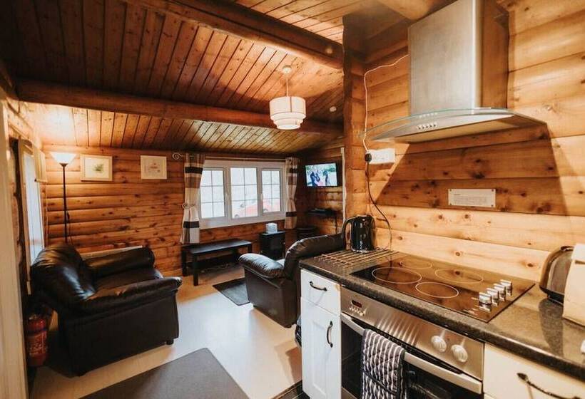 Cozy Hideway In Rural Mid Wales