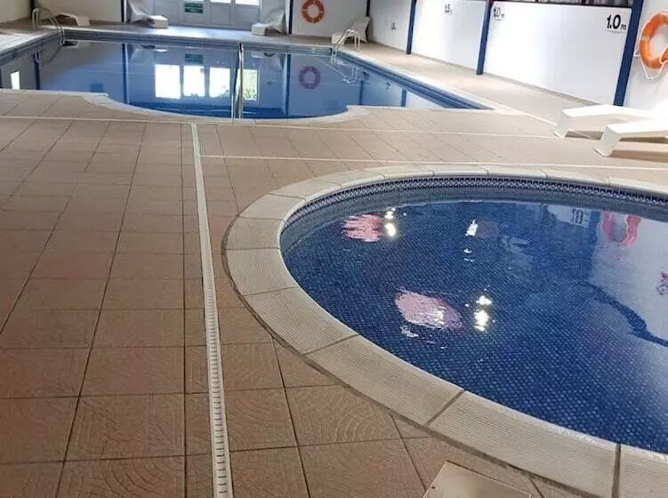 Hotelli Immaculate 2 Bed Lodge In Nr Mevagissey