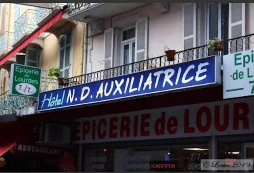 هتل N.d. Auxiliatrice