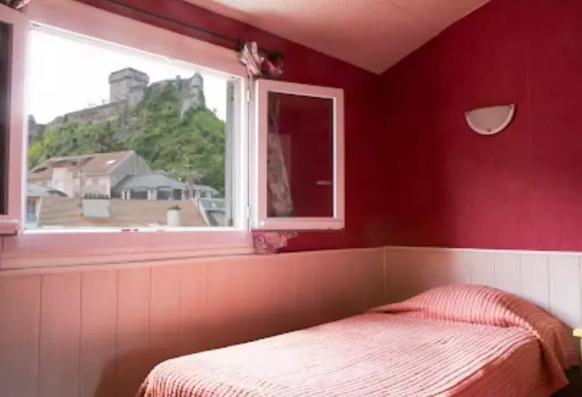 هتل N.d. Auxiliatrice