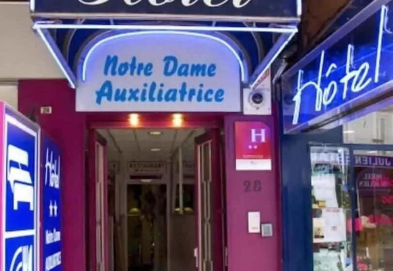 هتل N.d. Auxiliatrice
