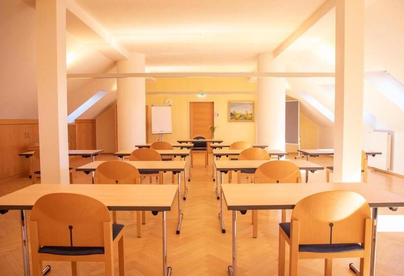 호텔 Spectrum Kirche Exerzitien Und Bildungshaus Auf Mariahilf