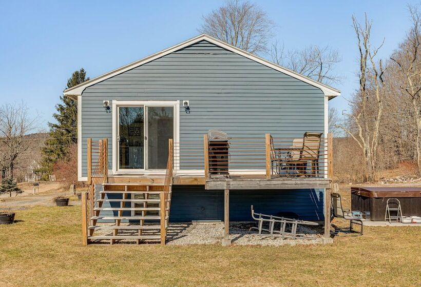 Over Andover  Retreat W/ Hot Tub: Walk To Lake!