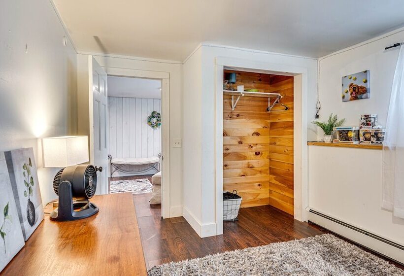 Over Andover  Retreat W/ Hot Tub: Walk To Lake!