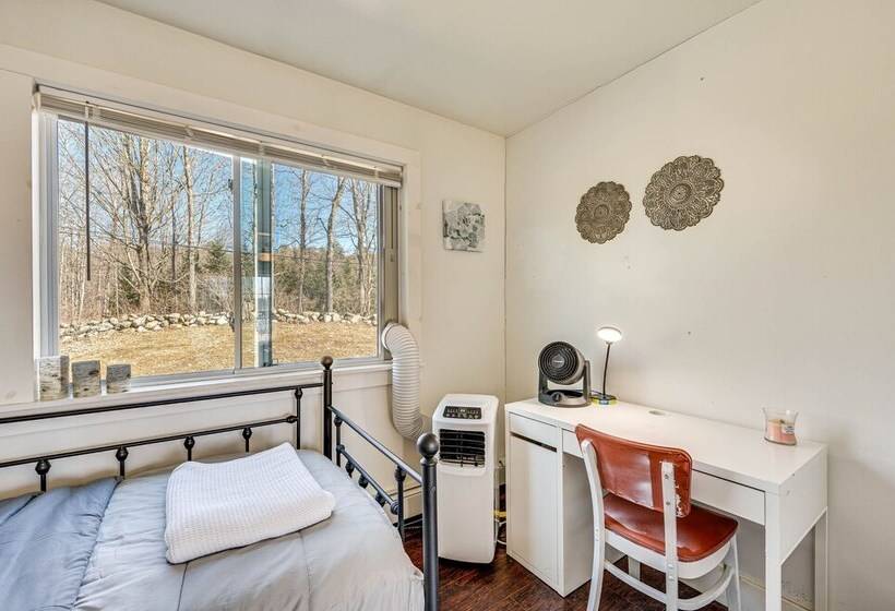 Over Andover  Retreat W/ Hot Tub: Walk To Lake!