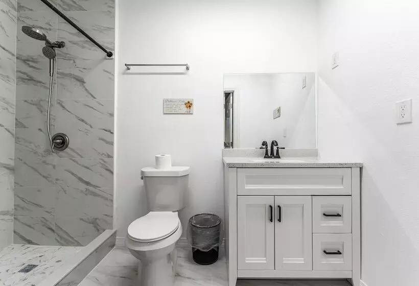 ペンション Zenhomes In Tampa Near Usf