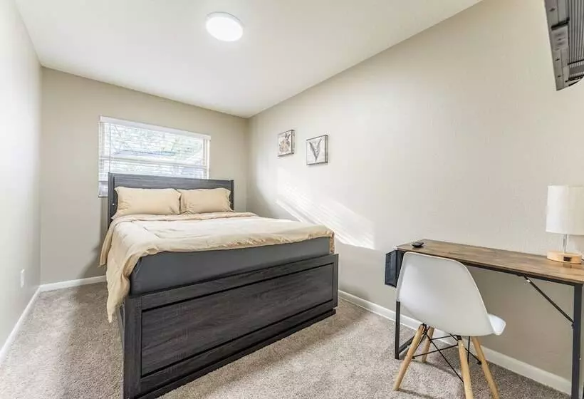 ペンション Zenhomes In Tampa Near Usf
