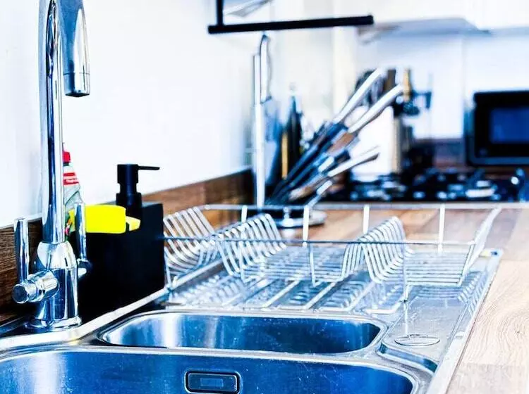 Residenssi 3bed House For Contractors/large Group Sleep Upto9