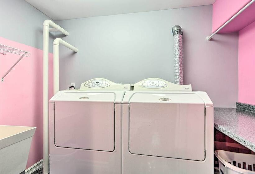 Spacious Hudson Valley Gem On Private 2 Acres!