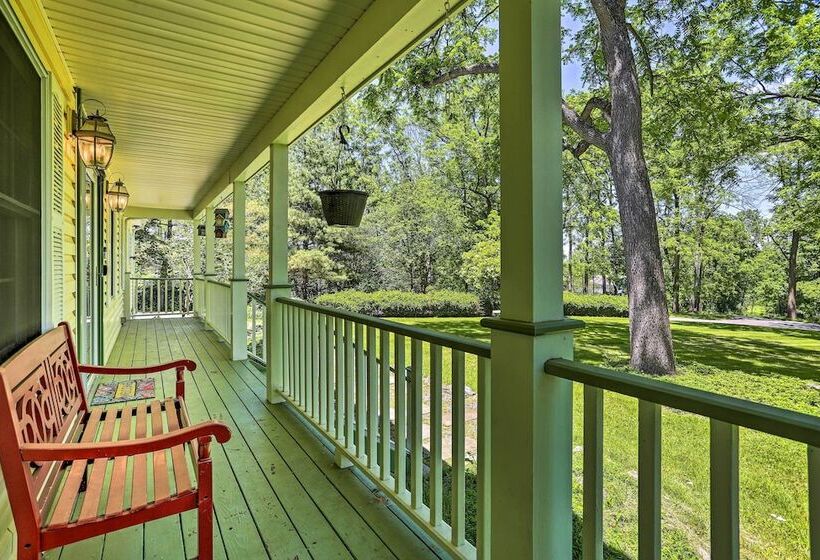 Spacious Hudson Valley Gem On Private 2 Acres!