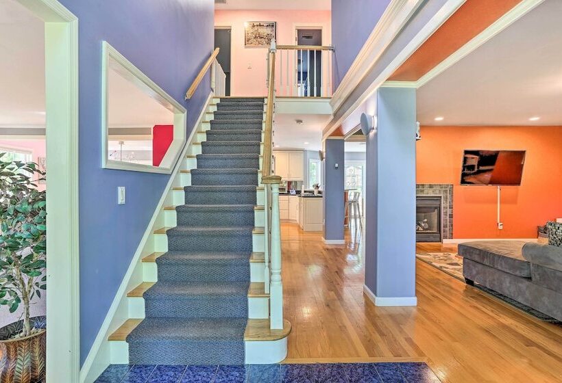 Spacious Hudson Valley Gem On Private 2 Acres!