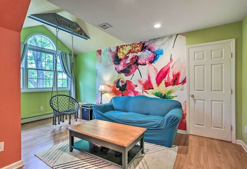 Spacious Hudson Valley Gem On Private 2 Acres!