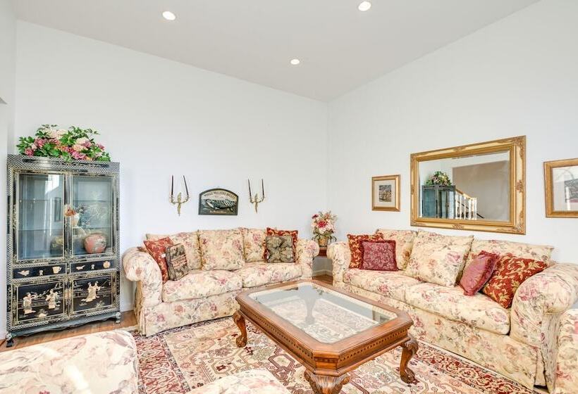 Mount Desert Escape: 4 Mi To Acadia National Park