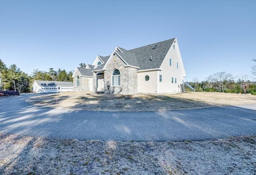 Mount Desert Escape: 4 Mi To Acadia National Park