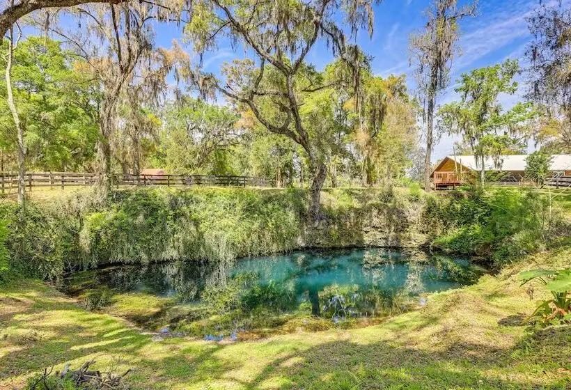 Tranquil Suite W/ Porch < 2 Mi To Cedar Lakes!
