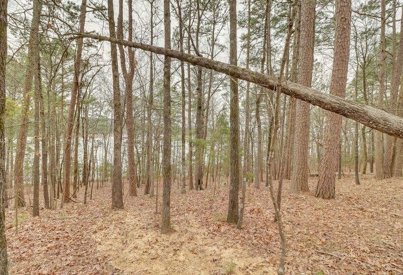 Waterfront Retreat On Greers Ferry Lake W/ Hot Tub