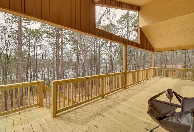 Waterfront Retreat On Greers Ferry Lake W/ Hot Tub