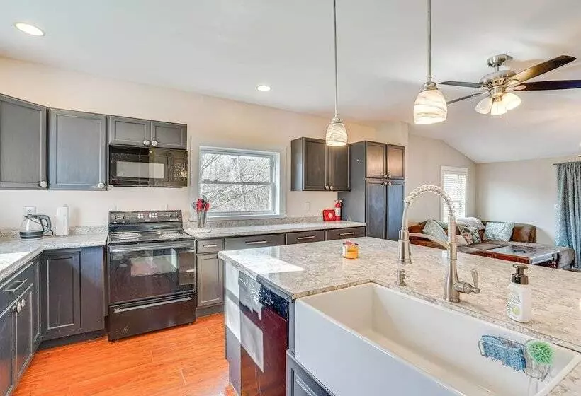 Altmar Home W/ Fire Pit < 1 Mi To Salmon River!