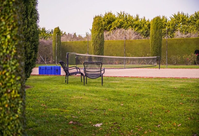 민박 Honeysuckle Barn & Garden