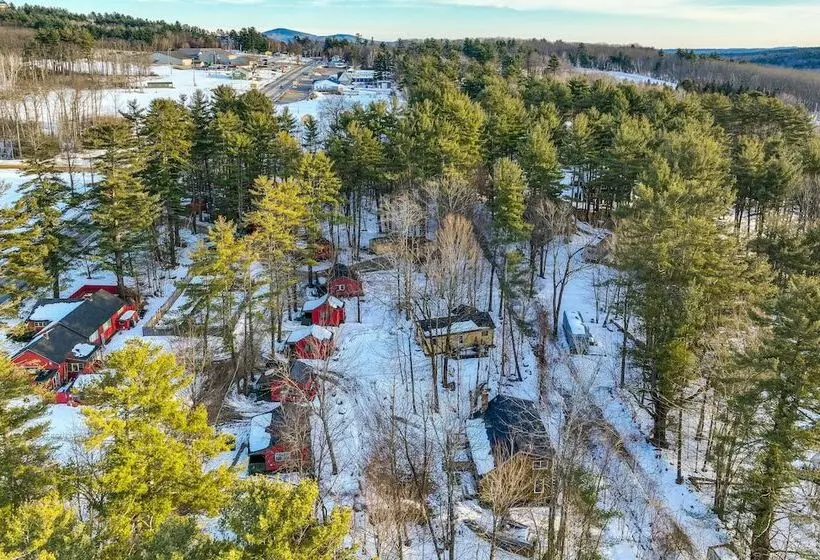Cozy Laconia Cabin, Close To Winnipesaukee Pier!