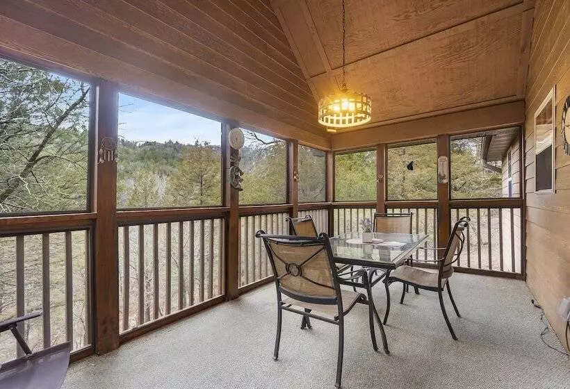 Creekside   2 Bdr Resort Cabin In Epic Location!