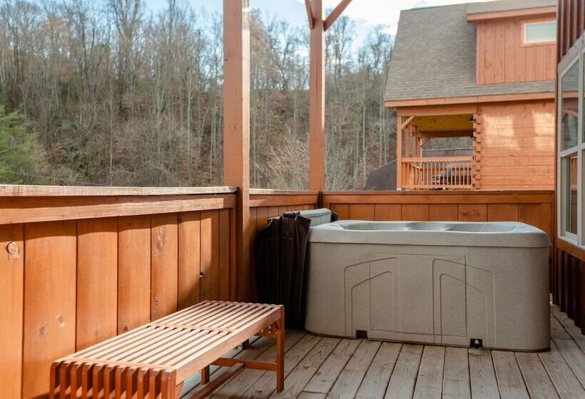 Enchanted Forest Hideaway By Ghosal Luxury Lodging