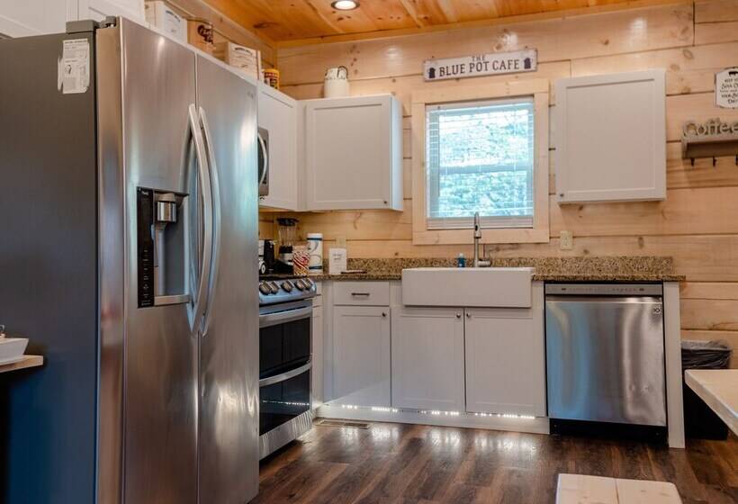 Enchanted Forest Hideaway By Ghosal Luxury Lodging