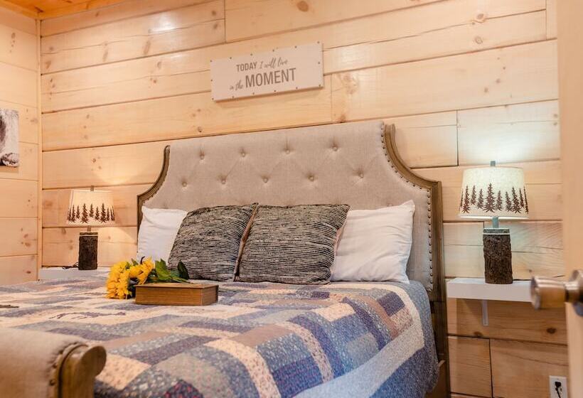 Enchanted Forest Hideaway By Ghosal Luxury Lodging