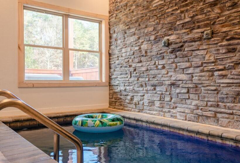 Enchanted Forest Hideaway By Ghosal Luxury Lodging