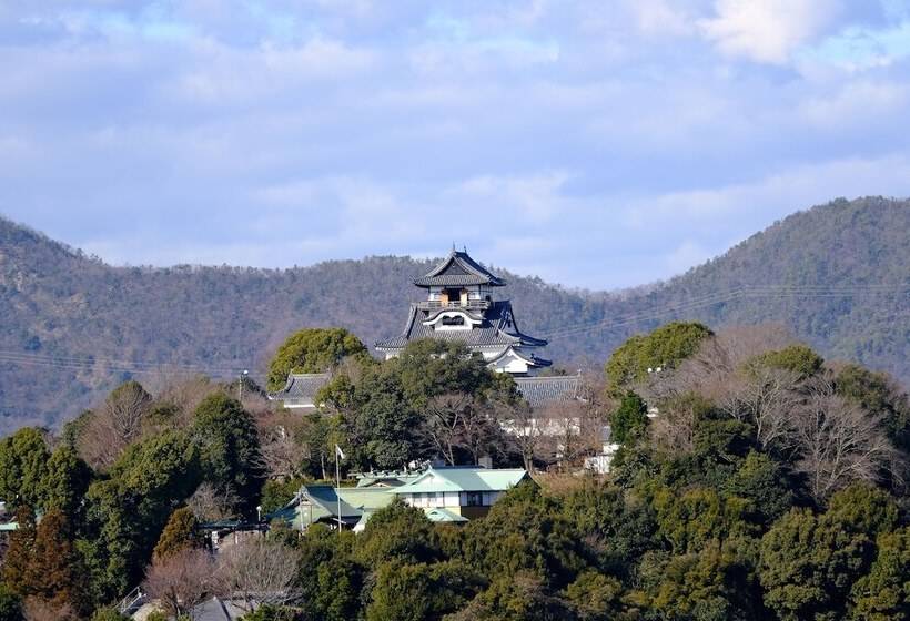 בית מלון כפרי Inuyama City