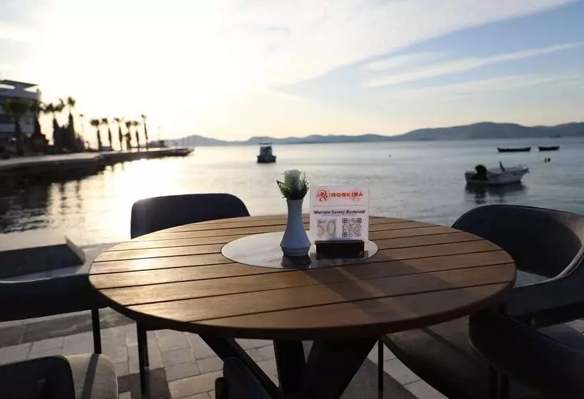 Hotelli Roseira Mar-inn Luxury