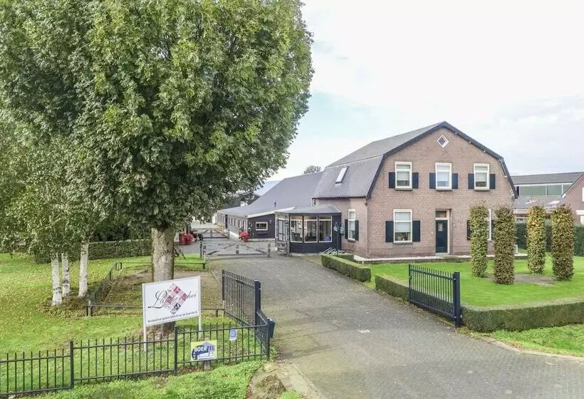 Maaseutuhotelli Boertel Lamperse Hei