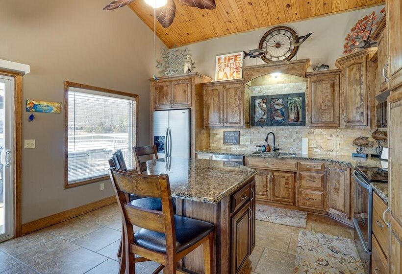 Private Dock: Lakefront Sunrise Beach Home