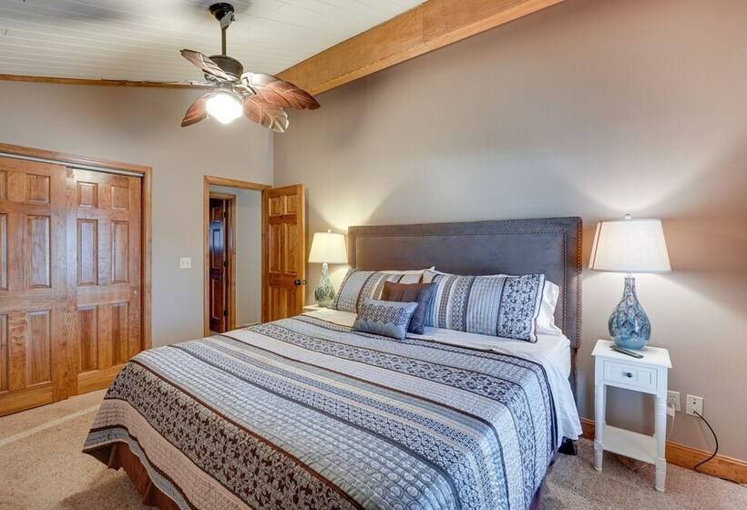 Private Dock: Lakefront Sunrise Beach Home