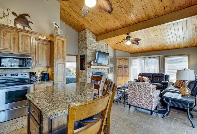 Private Dock: Lakefront Sunrise Beach Home